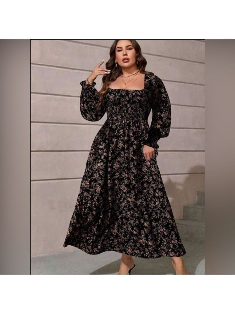 🐈Shein Smocked Maxi Floral Dress M